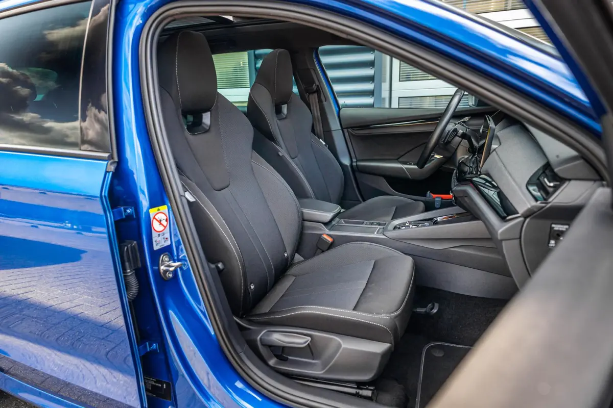 1.4 TSI 204pk iV PHEV Sportline Business | SoH 91% | Panoramadak | Keyless Entry | Cruise Control | Apple CarPlay/ Android Auto | Navigatie | Stoelverwarming