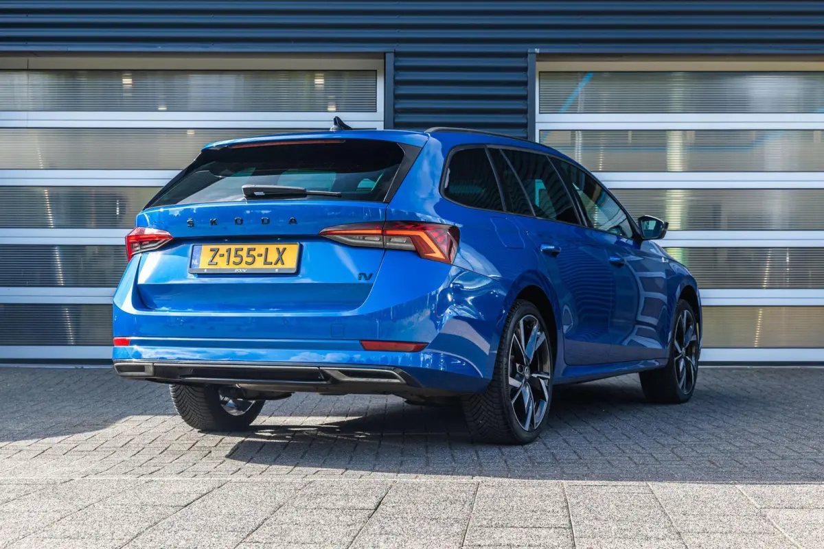 1.4 TSI 204pk iV PHEV Sportline Business | SoH 91% | Panoramadak | Keyless Entry | Cruise Control | Apple CarPlay/ Android Auto | Navigatie | Stoelverwarming