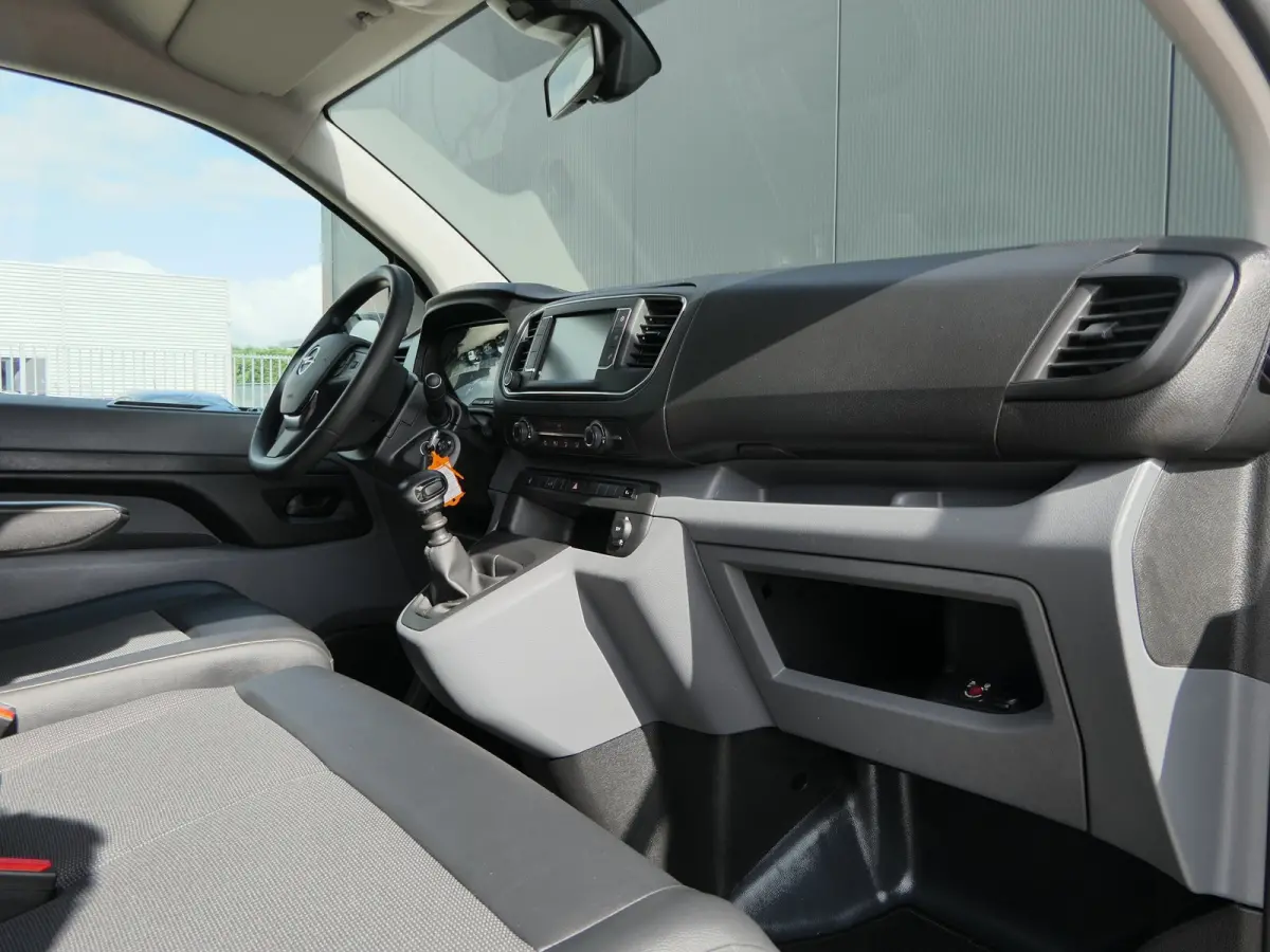 1.5 CDTI L3H1 Edition | Laadruimte Pakket | Navigatie | CarPlay/Android Auto | Camera | Parkeersensoren voor en Achter | Schuifdeur