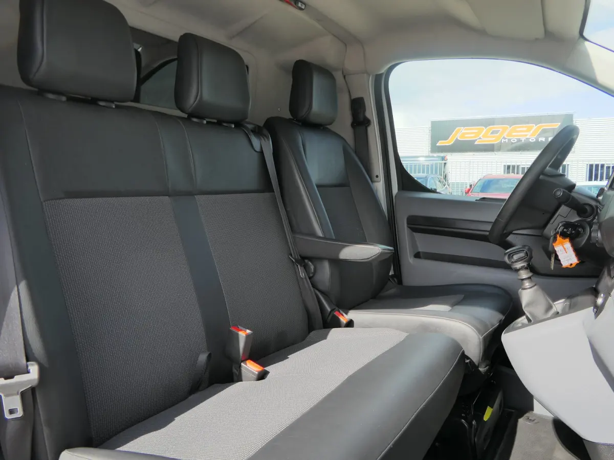 1.5 CDTI L3H1 Edition | Lang | Laadruimte Pakket | Navigatie | CarPlay/Android Auto | Camera | Parkeersensoren voor en Achter | Schuifdeur