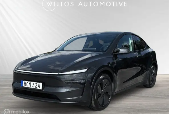 Premium Long Range AWD 75 kWh, trekh, winterb