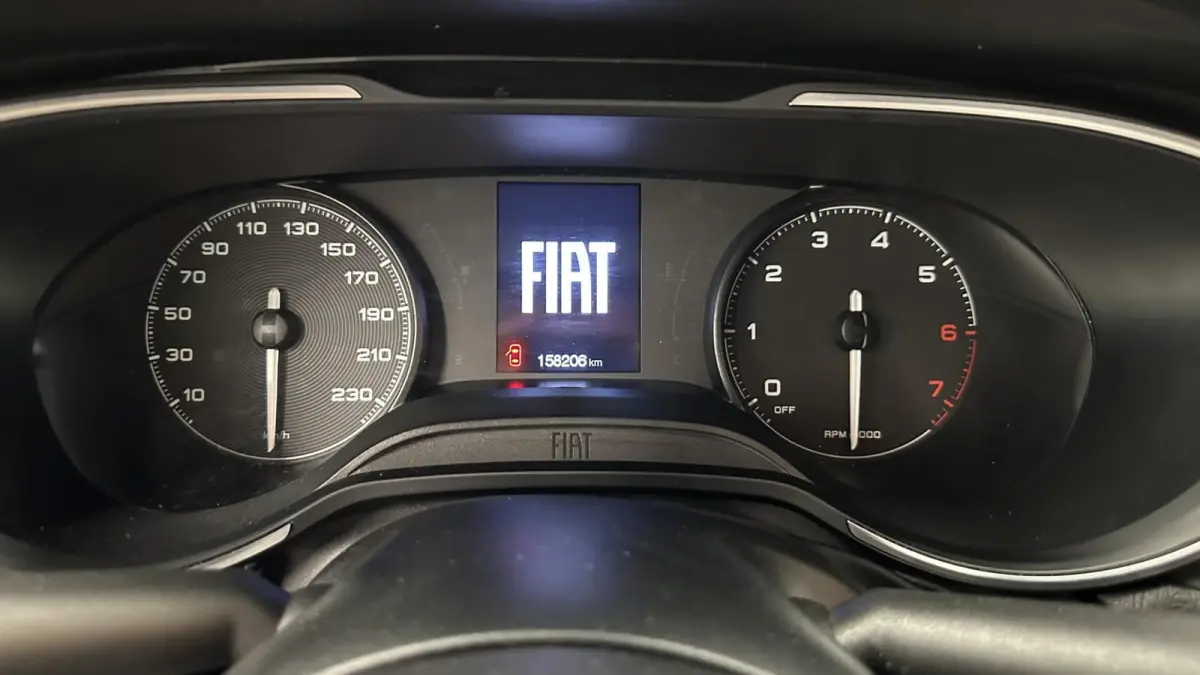 1.0 Life CRUISE CLIMA LM NAVI CARPLAY