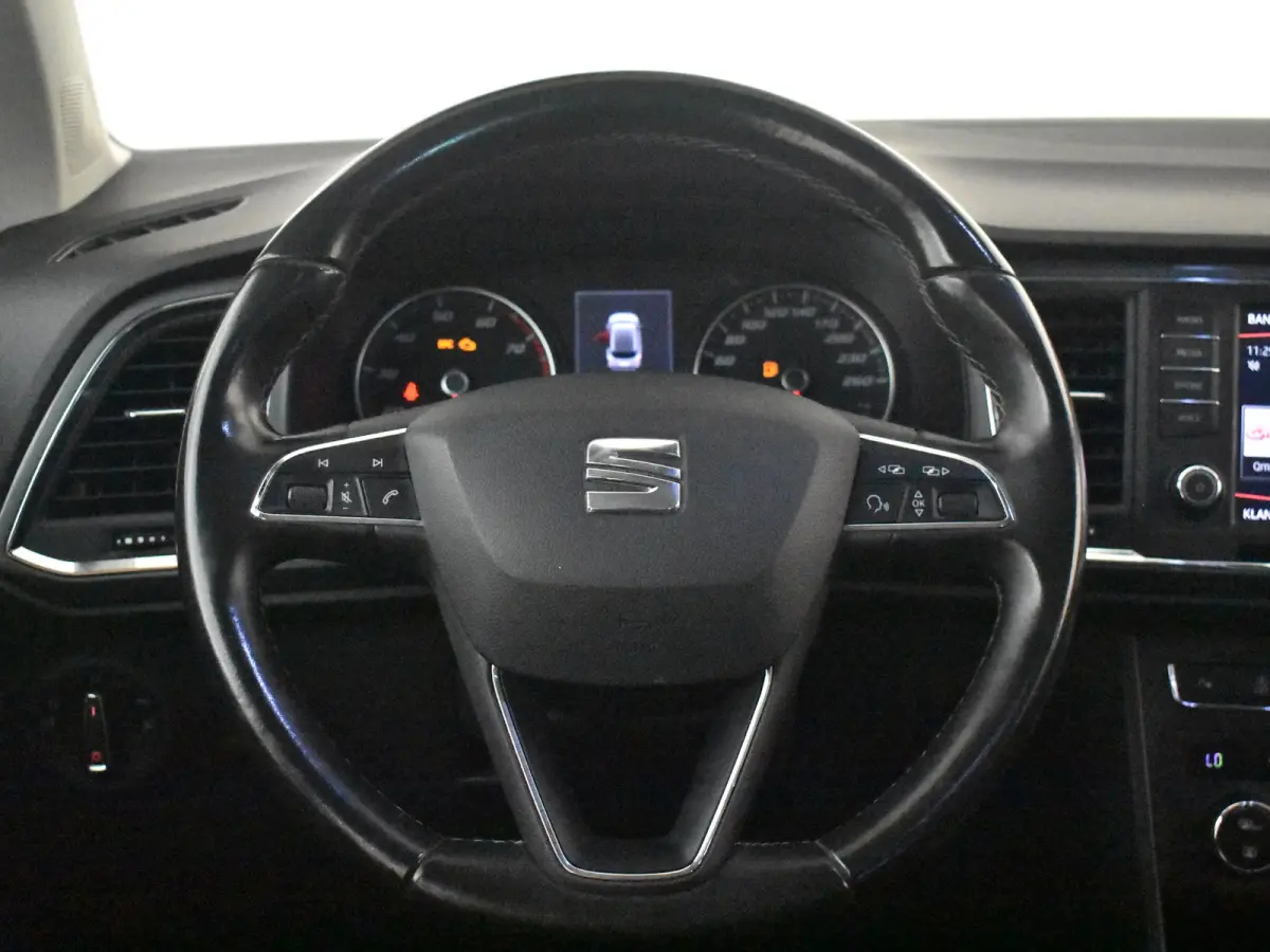 1.4 EcoTSI Style 150PK | Trekhaak | Apple Carplay Android Auto | Keyless | Parkeersensoren Voor/Achter | Navi | Stoel verw | Parkeer assistent | Climate Control | 19"LMV