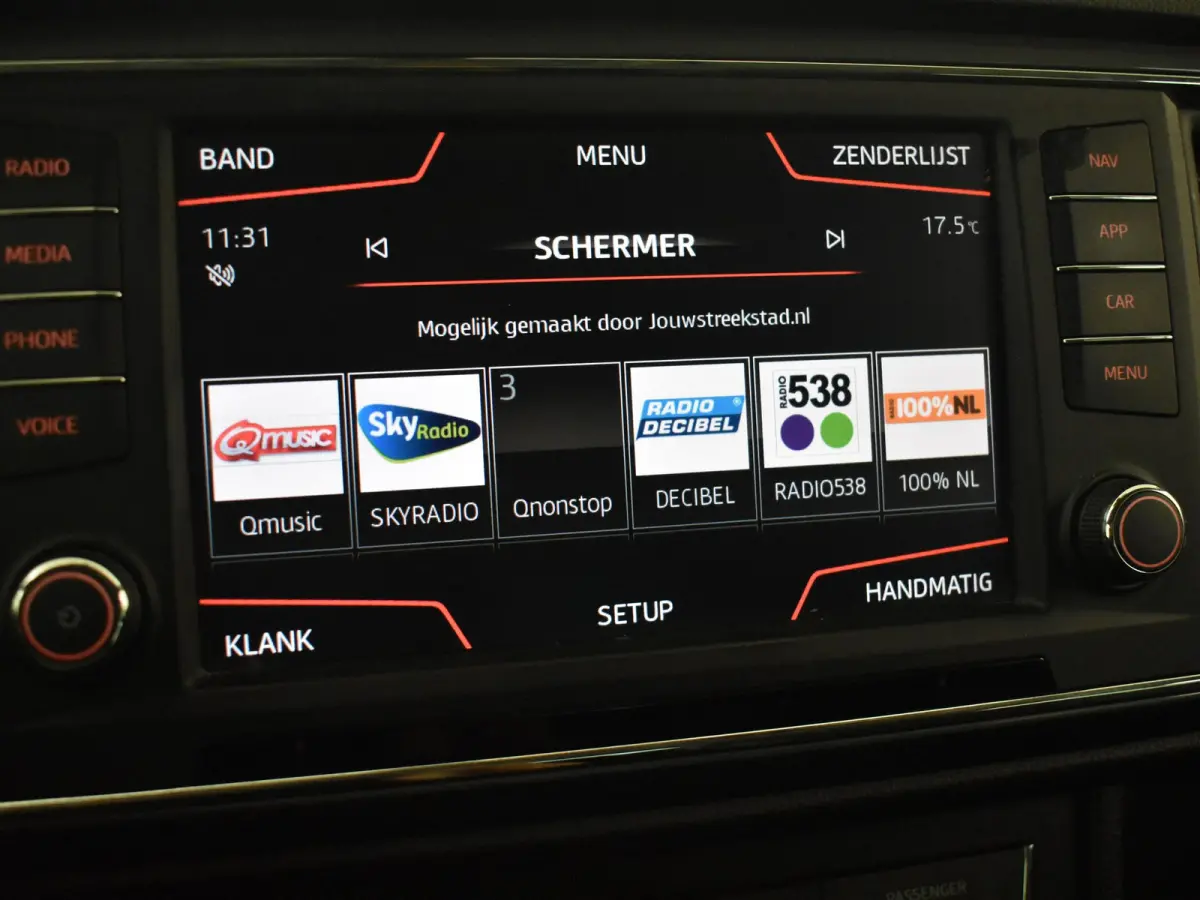 1.4 EcoTSI Style 150PK | Trekhaak | Apple Carplay Android Auto | Keyless | Parkeersensoren Voor/Achter | Navi | Stoel verw | Parkeer assistent | Climate Control | 19"LMV