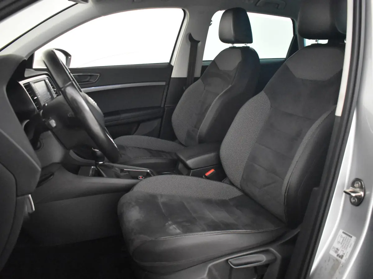 1.4 EcoTSI Style 150PK | Trekhaak | Apple Carplay Android Auto | Keyless | Parkeersensoren Voor/Achter | Navi | Stoel verw | Parkeer assistent | Climate Control | 19"LMV