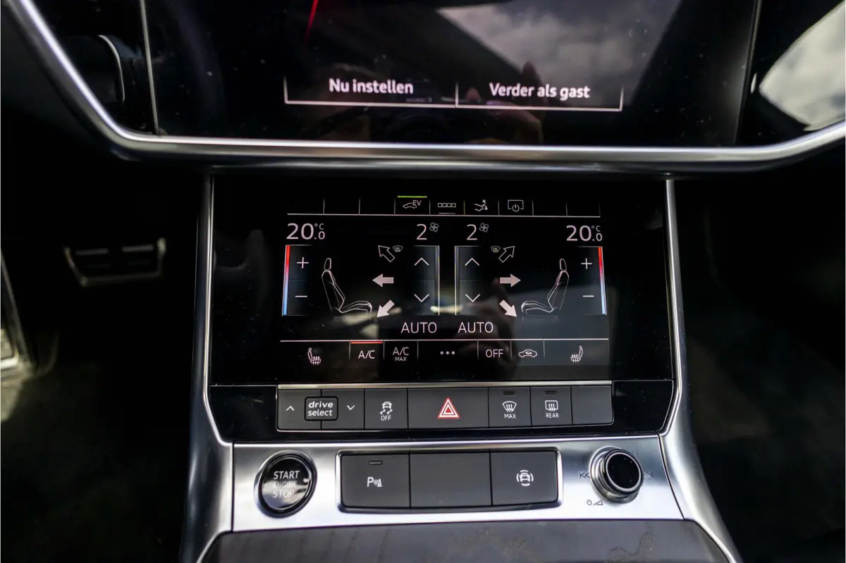 50 TFSI e quattro Pro Line S | Elektrisch glazen panorama-dak |