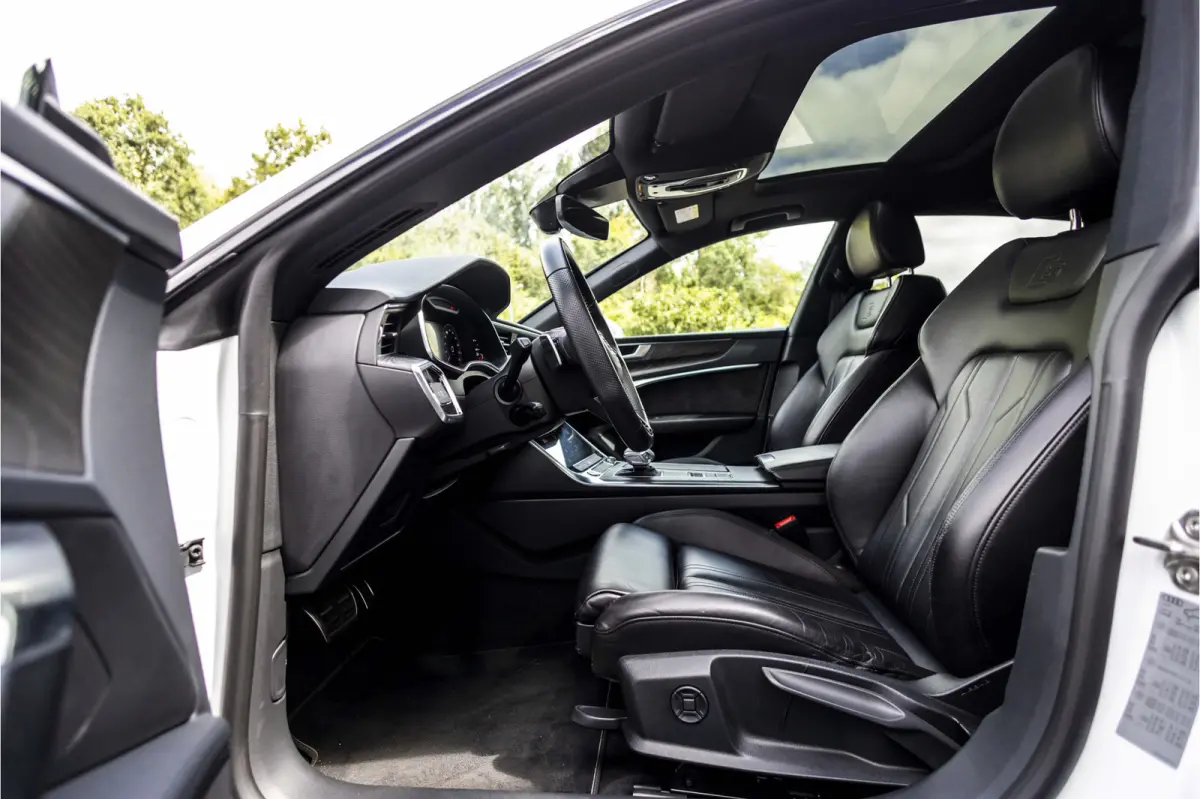 50 TFSI e quattro Pro Line S | Elektrisch glazen panorama-dak |