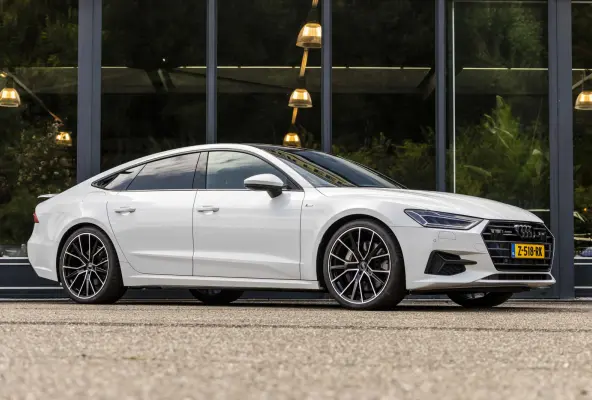 50 TFSI e quattro Pro Line S