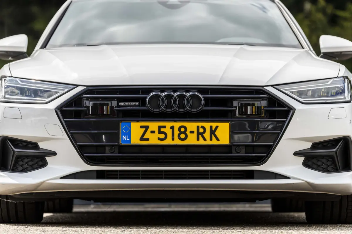 50 TFSI e quattro Pro Line S