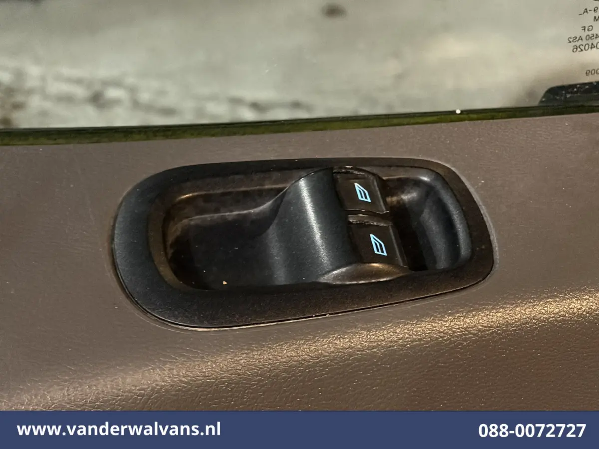 2.0 TDCI 131pk L3H2 Euro6 Airco | Camera | Cruisecontrol | Verwarmde Voorruit 270 Graden Achterdeuren, Parkeersensoren, Bijrijdersbank