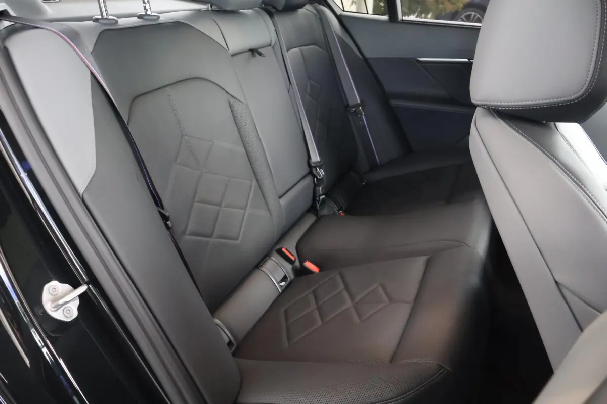 M60 xDrive | SOH 100% | Driving Assistant Professional | Bowers & Wilkins | trekhaak elektrisch uitklapbaar | M Sport Pro