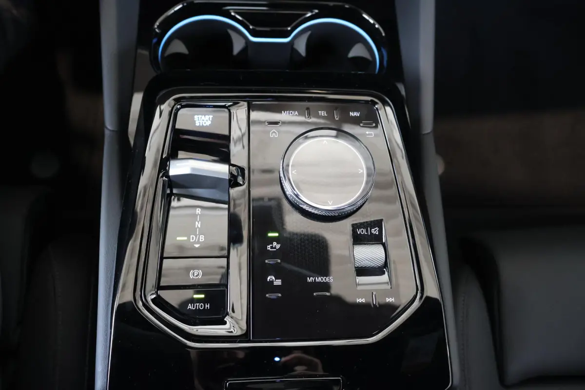 M60 xDrive | SOH 100% | Driving Assistant Professional | Bowers & Wilkins | trekhaak elektrisch uitklapbaar | M Sport Pro