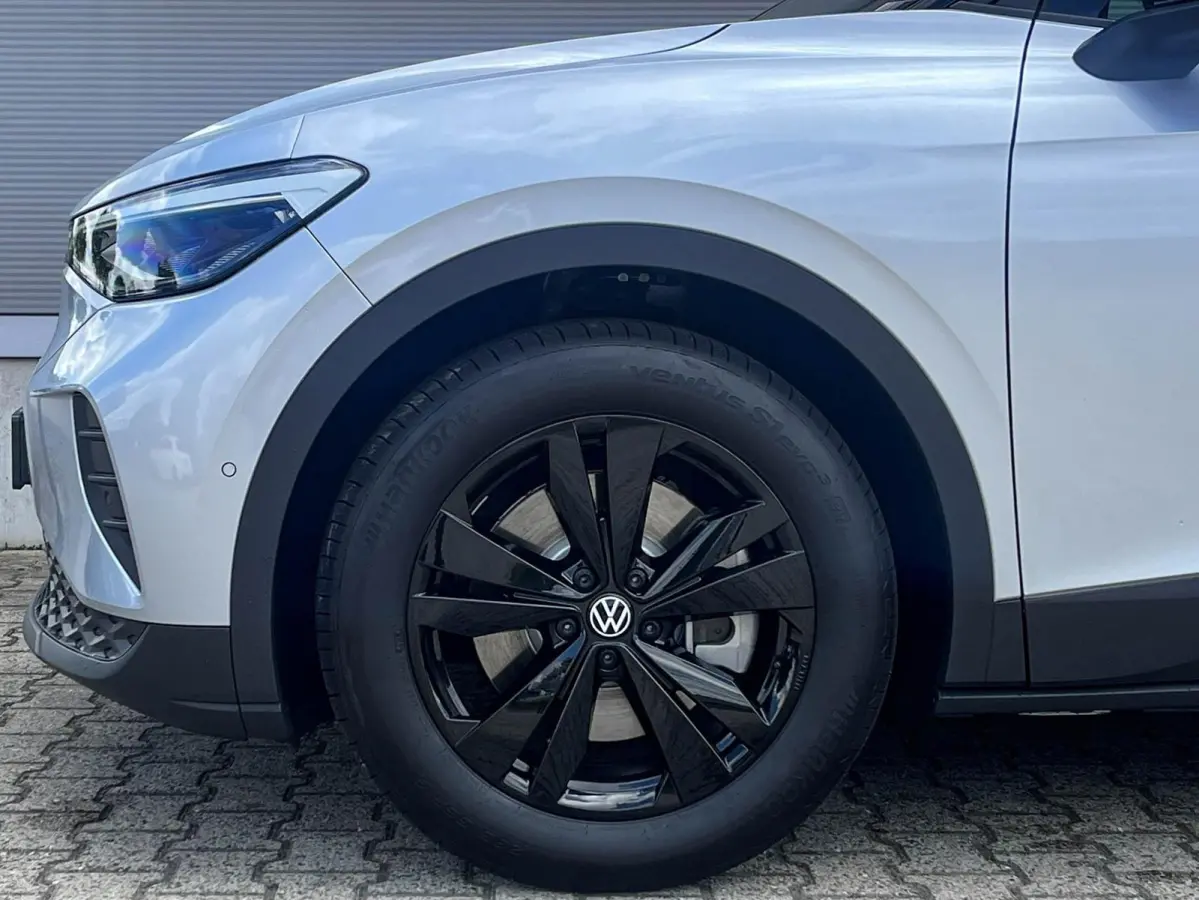 286pk Pro Limited Edition 77 kWh | App Connect | Navigatie | Stoelverwarming