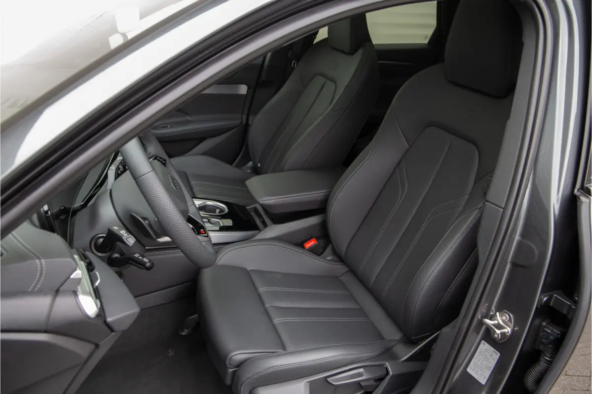 2.0 TDI quattro S edition Leder, Pano, Passenger Display, S-Line, adap. Cruise