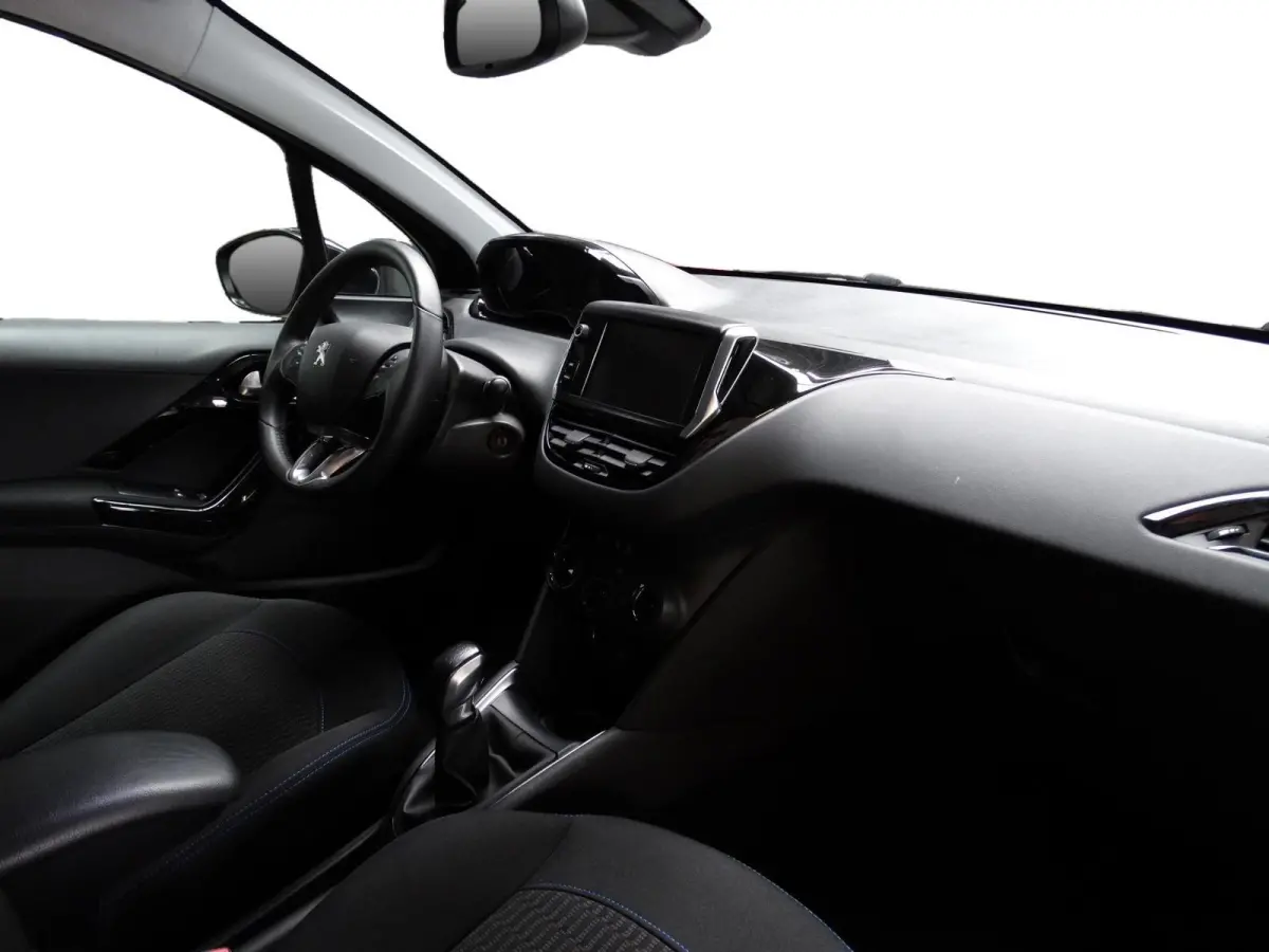 1.2 PureTech Signature / Carplay / Cruise / PDC