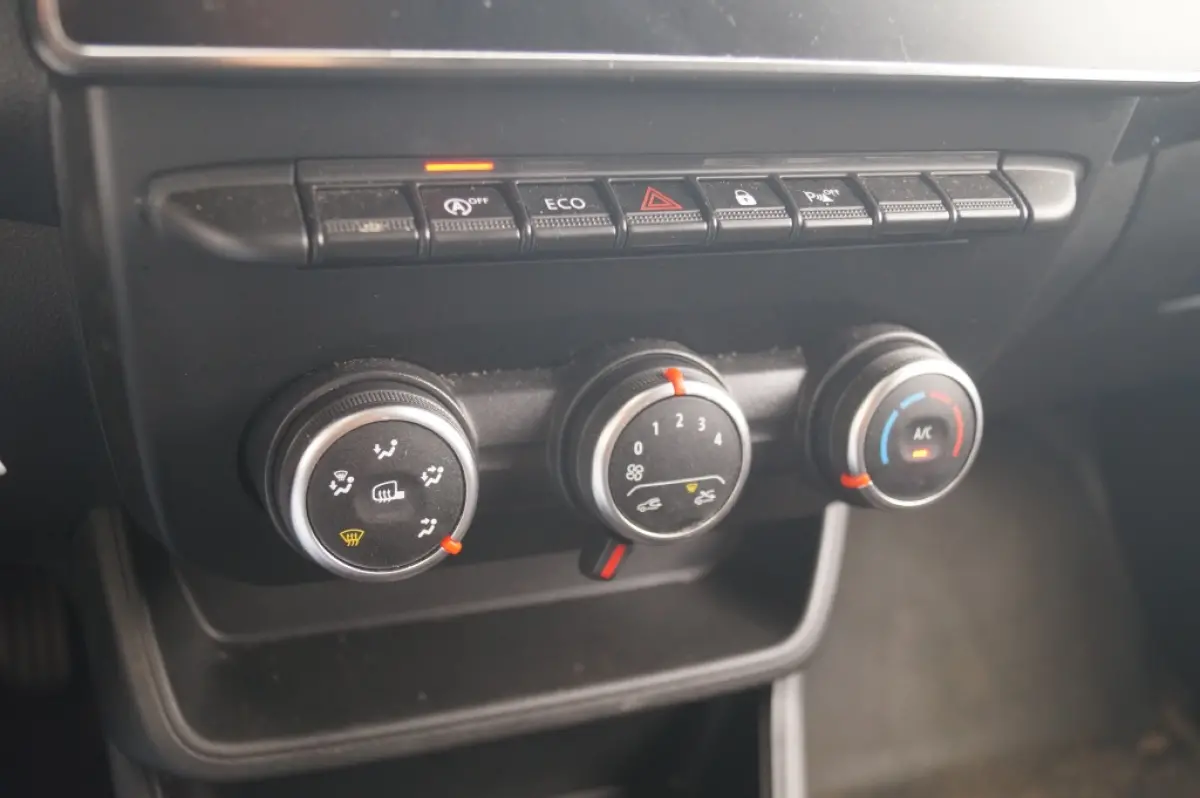 1.5 dCi 75pk Comfort -NAVI-AIRCO-TRAKHAAK-PDC-