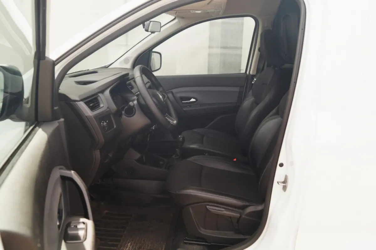1.5 dCi 75pk Comfort -NAVI-AIRCO-TRAKHAAK-PDC-
