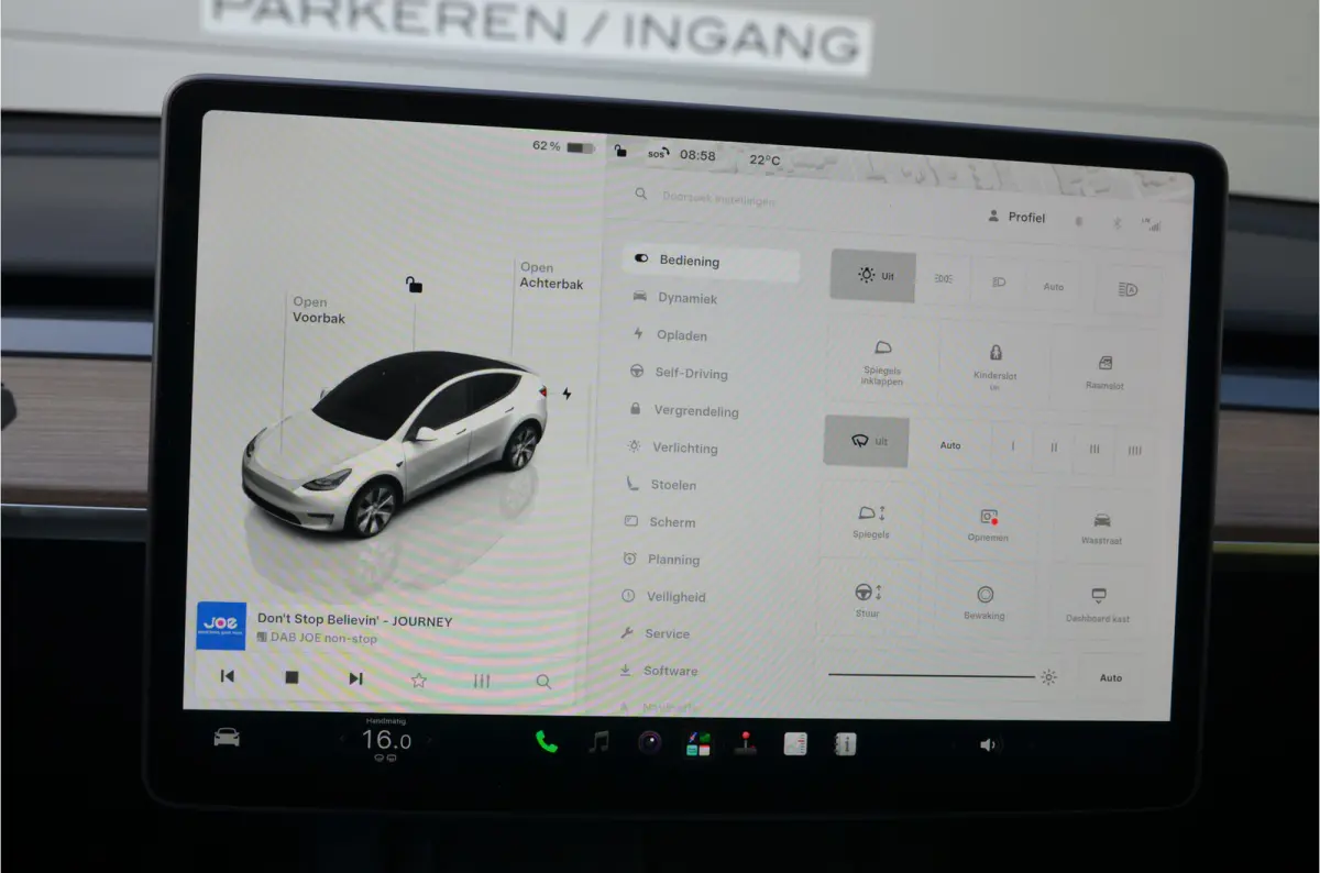 RWD 58 kWh AutoPilot4.0, FSD 99,- p/mnd