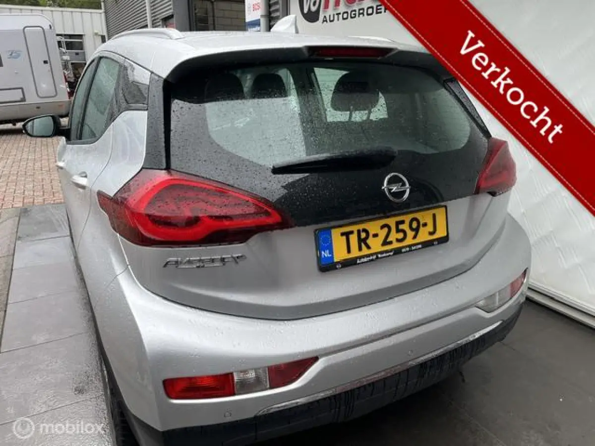 Business executive 60 kWh nieuwe accu onder garantie