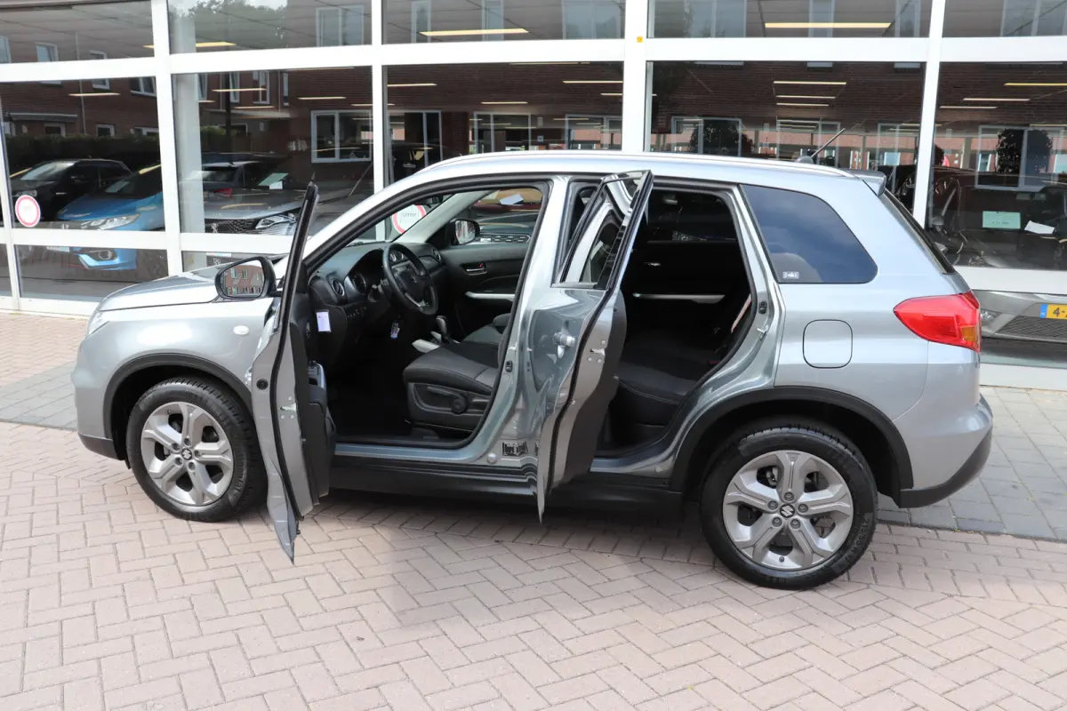 1.6 Exclusive Automaat. Eerste eigenaar, dealeronderhouden.