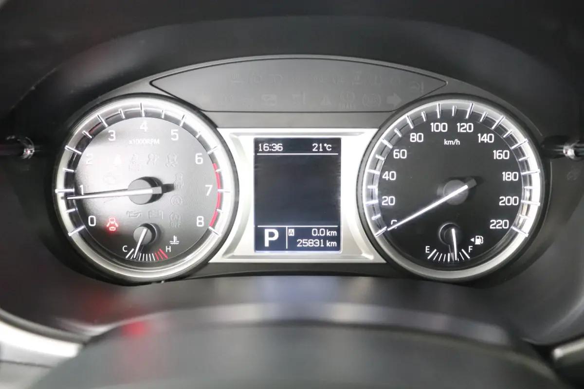 1.6 Exclusive Automaat. Eerste eigenaar, dealeronderhouden.