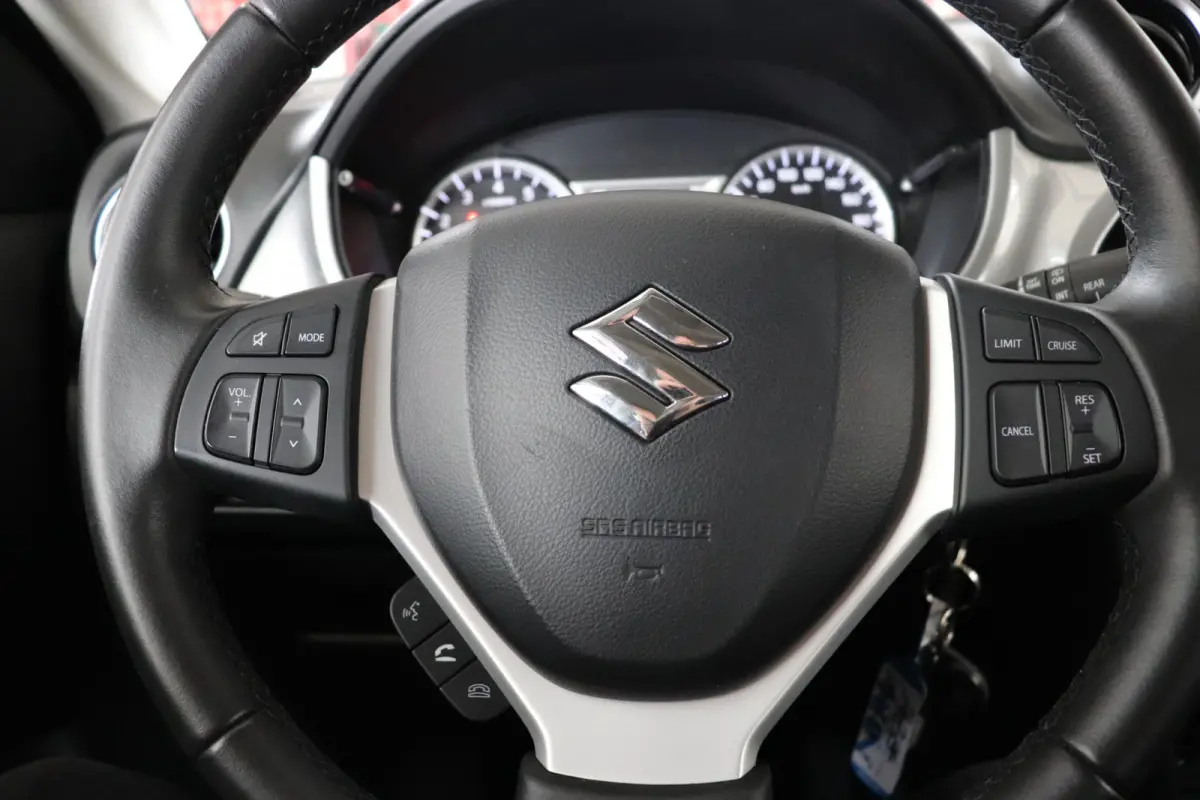 1.6 Exclusive Automaat. Eerste eigenaar, dealeronderhouden.