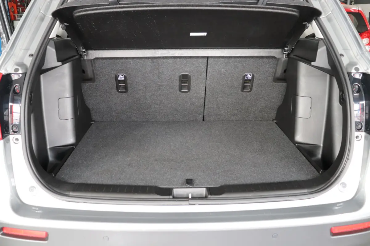 1.6 Exclusive Automaat. Eerste eigenaar, dealeronderhouden.