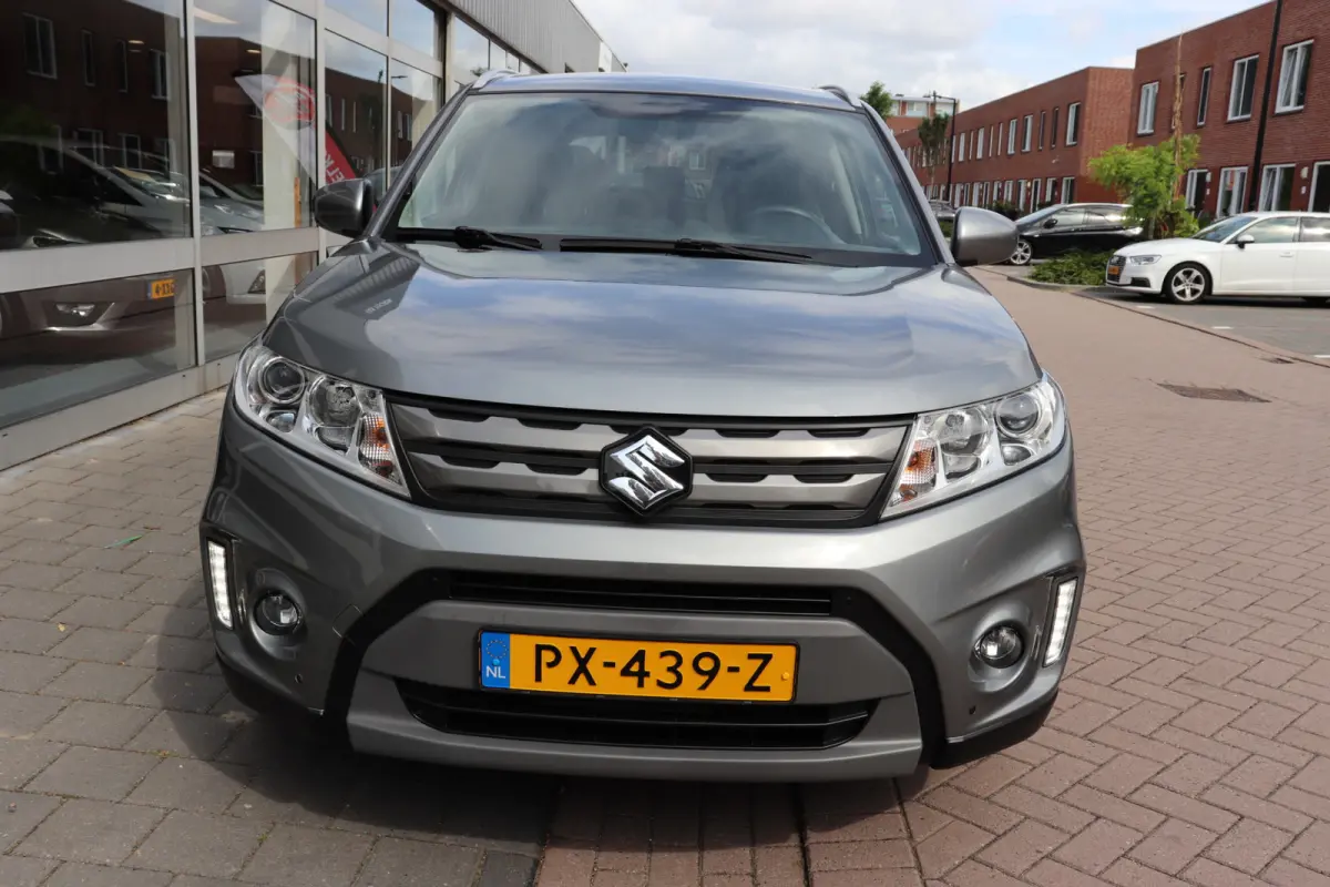1.6 Exclusive Automaat. Eerste eigenaar, dealeronderhouden.