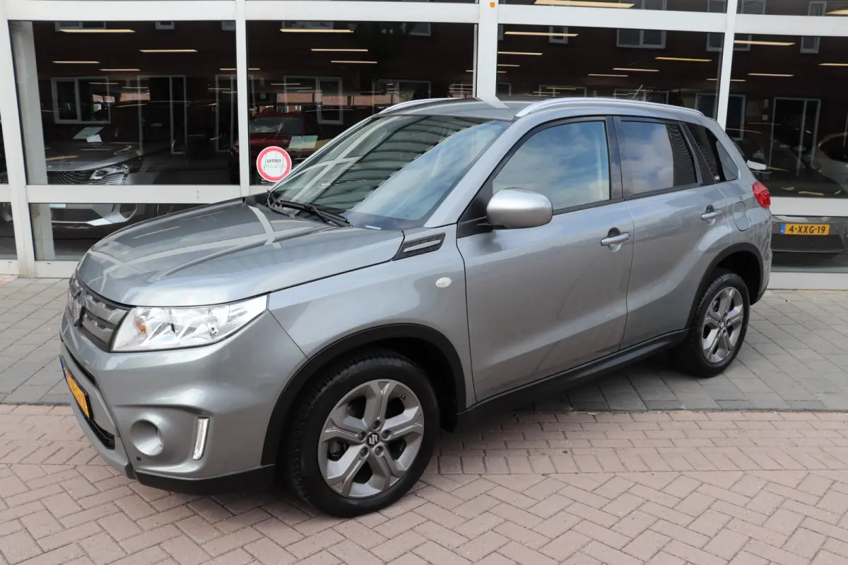 1.6 Exclusive Automaat. Eerste eigenaar, dealeronderhouden.