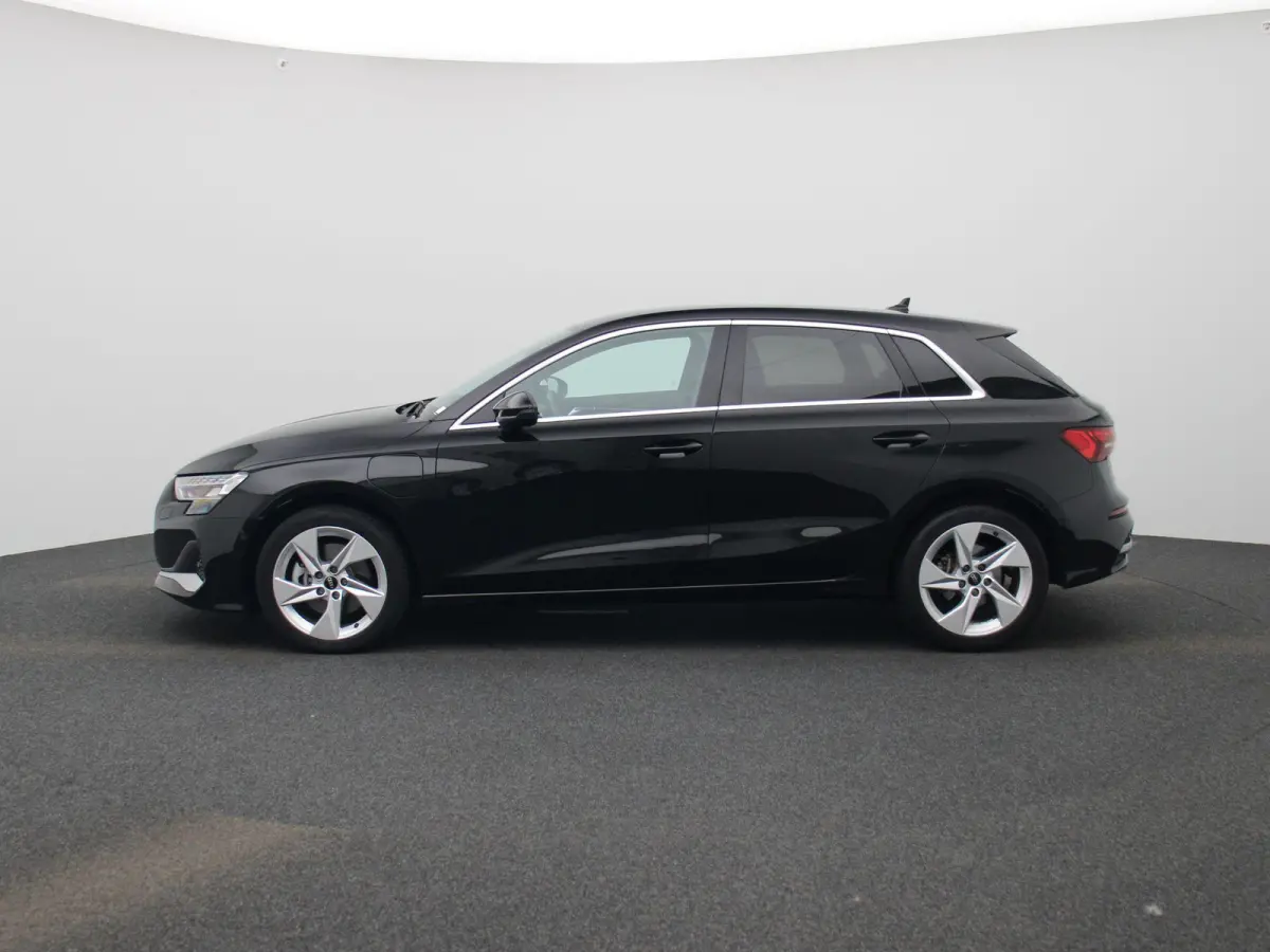 40 TFSI e Advanced edition 204 PK | Automaat | Camera | Adaptive Cruise Control | Apple Carplay | Android Auto | Lichtmetalen velgen | Stoelverwarming |