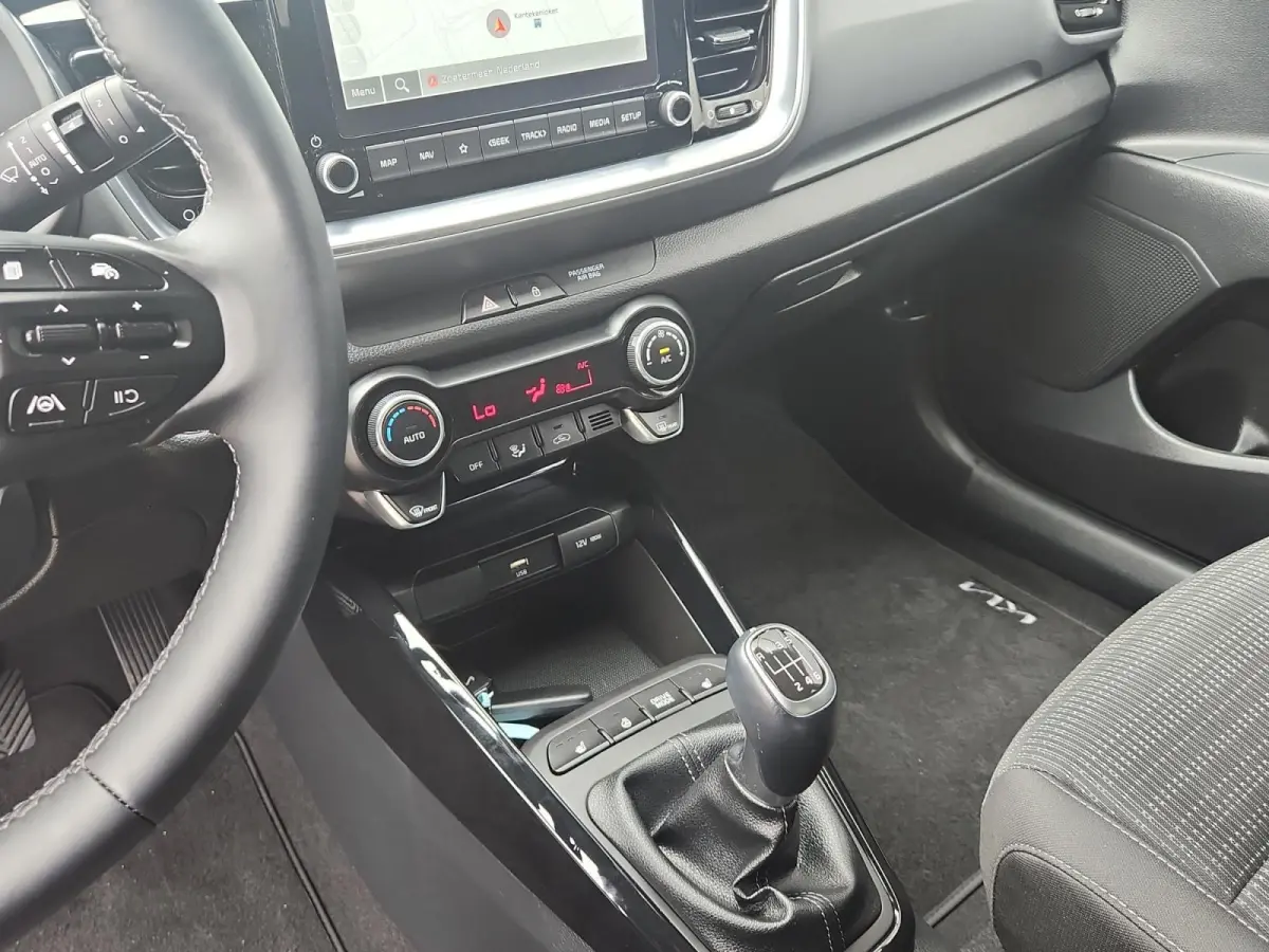 1.0 T-GDi MHEV DynamicPlusLine | Camera | Navi | Privacy Glass | Apple Carplay | Android Auto | Lichtmetalen Velgen |