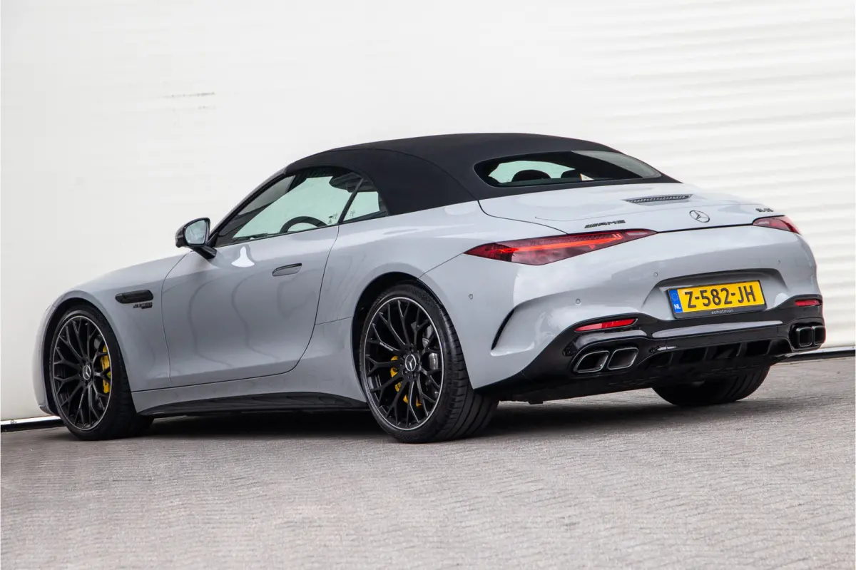 Roadster AMG 63 4MATIC+ Premium, Achterasbesturing, Burmester, MANUFAKTUR Alpin Grey 585pk 2022
