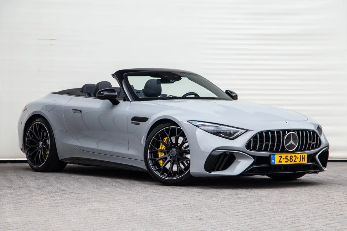 Roadster AMG 63 4MATIC+ Premium, Achterasbesturing, Burmester, MANUFAKTUR Alpin Grey 585pk 2022