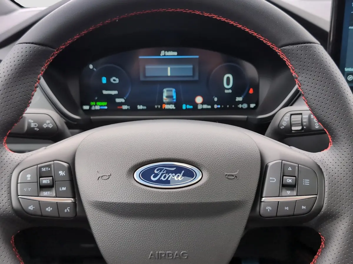 Plug-In Hybrid ST-Line X | Black pack | PANO | TREKHAAK | PREMIUM AUDIO | WINTER PAKKET | MATRIX LED | Adaptieve Cruisecontrolsysteem met Stop&Go-functie | Agate Black Metallic | BLACK PACKA