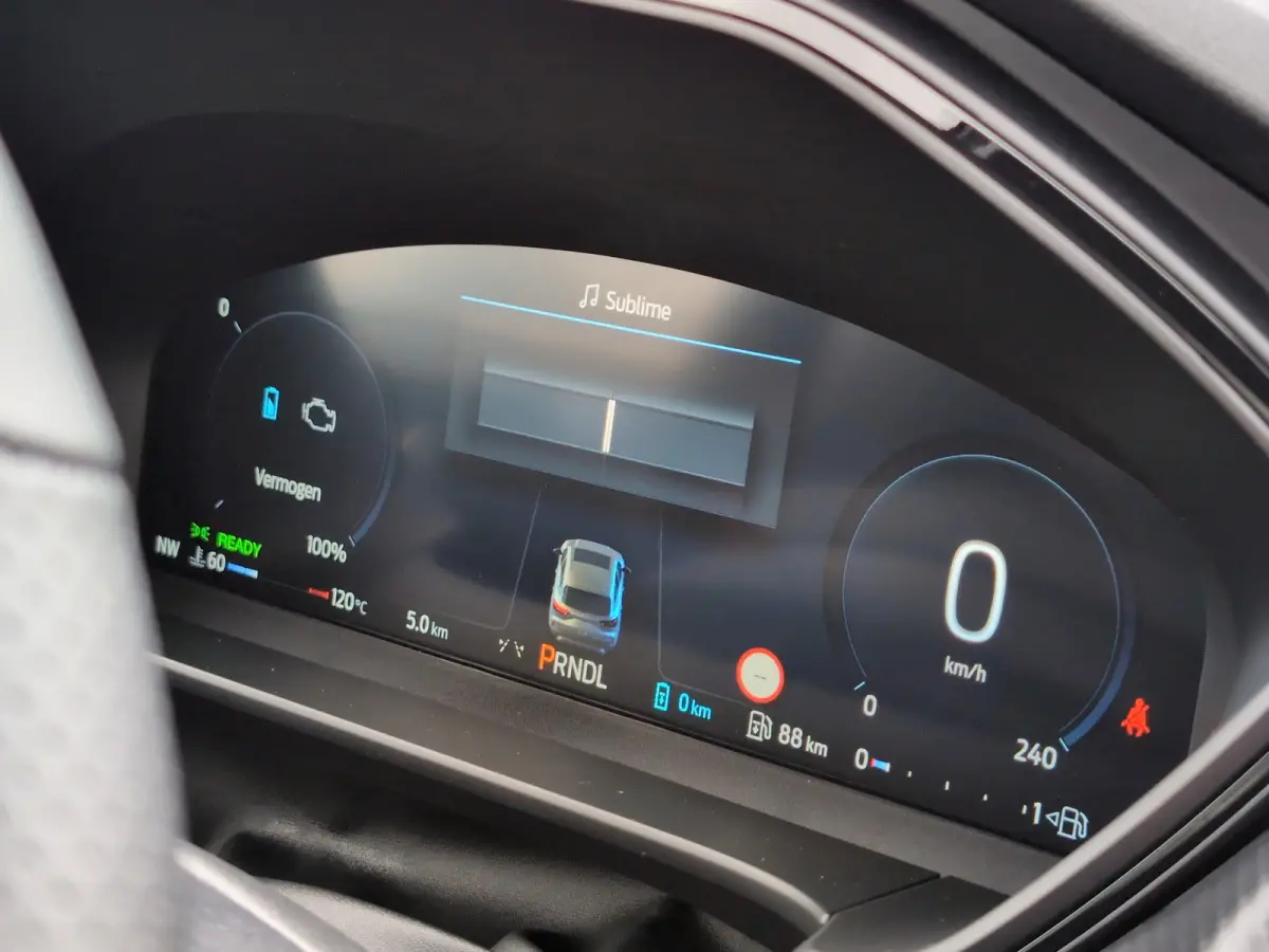 Plug-In Hybrid ST-Line X | Black pack | PANO | TREKHAAK | PREMIUM AUDIO | WINTER PAKKET | MATRIX LED | Adaptieve Cruisecontrolsysteem met Stop&Go-functie | Agate Black Metallic | BLACK PACKA