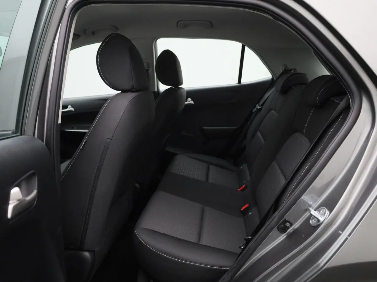 1.0 DPi ComfortLine | APPLE CARPLAY | AIRCO | BLUETOOTH | CRUISE CONTROL | MULTIFUNCTIONEEL STUURWIEL | 5-DEURS |