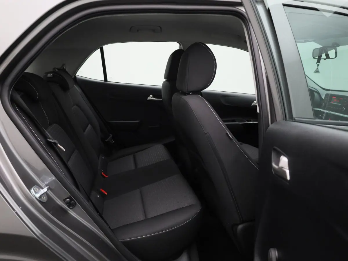 1.0 DPi ComfortLine | APPLE CARPLAY | AIRCO | BLUETOOTH | CRUISE CONTROL | MULTIFUNCTIONEEL STUURWIEL | 5-DEURS |
