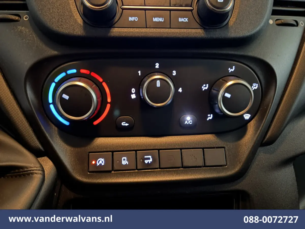 35C16H 157pk Bakwagen Laadklep Euro6 Airco | Camera | Bijrijdersbank