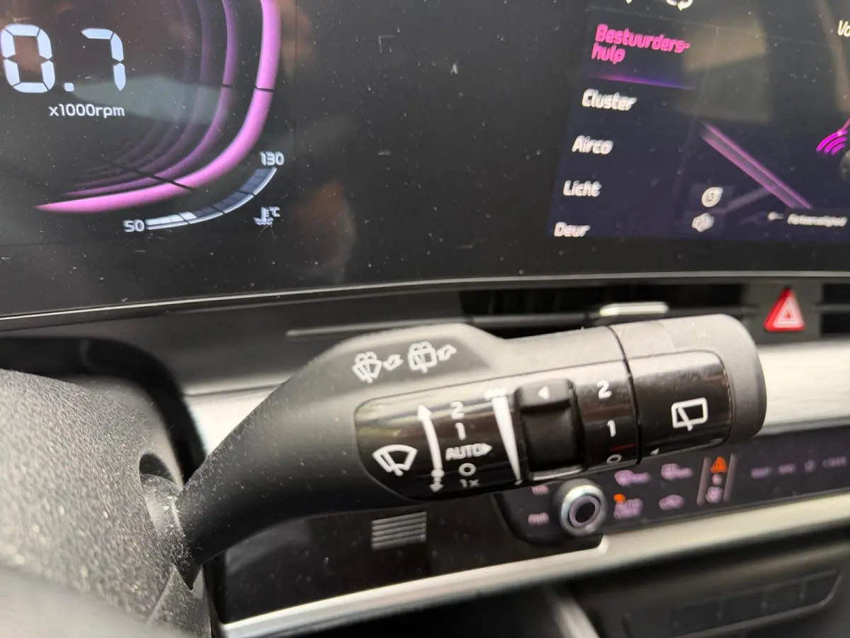 1.6 T-GDi MHEV DynamicLine | Navigatie | Climate control | Parkeer camera achter | LM-Velgen