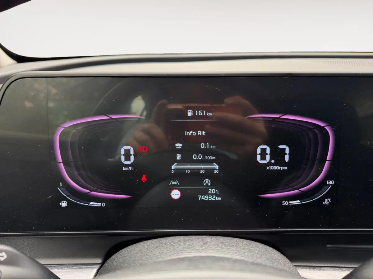 1.6 T-GDi MHEV DynamicLine | Navigatie | Climate control | Parkeer camera achter | LM-Velgen