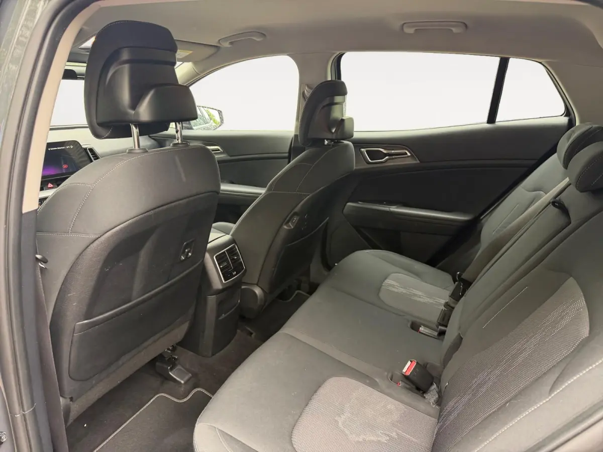 1.6 T-GDi MHEV DynamicLine | Navigatie | Climate control | Parkeer camera achter | LM-Velgen
