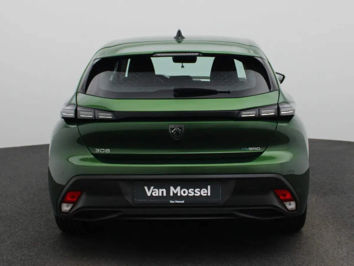 1.6 Plug-in Hybrid 180 Active Pack Business | NAVIGATIE | APPLE CARPLAY - ANDROID AUTO | CLIMATE CONTROL | CRUISE CONTROL | PARKEENSENSOREN ACHTER | LICHTMETALEN VELGEN | LED VERLICHTING | D