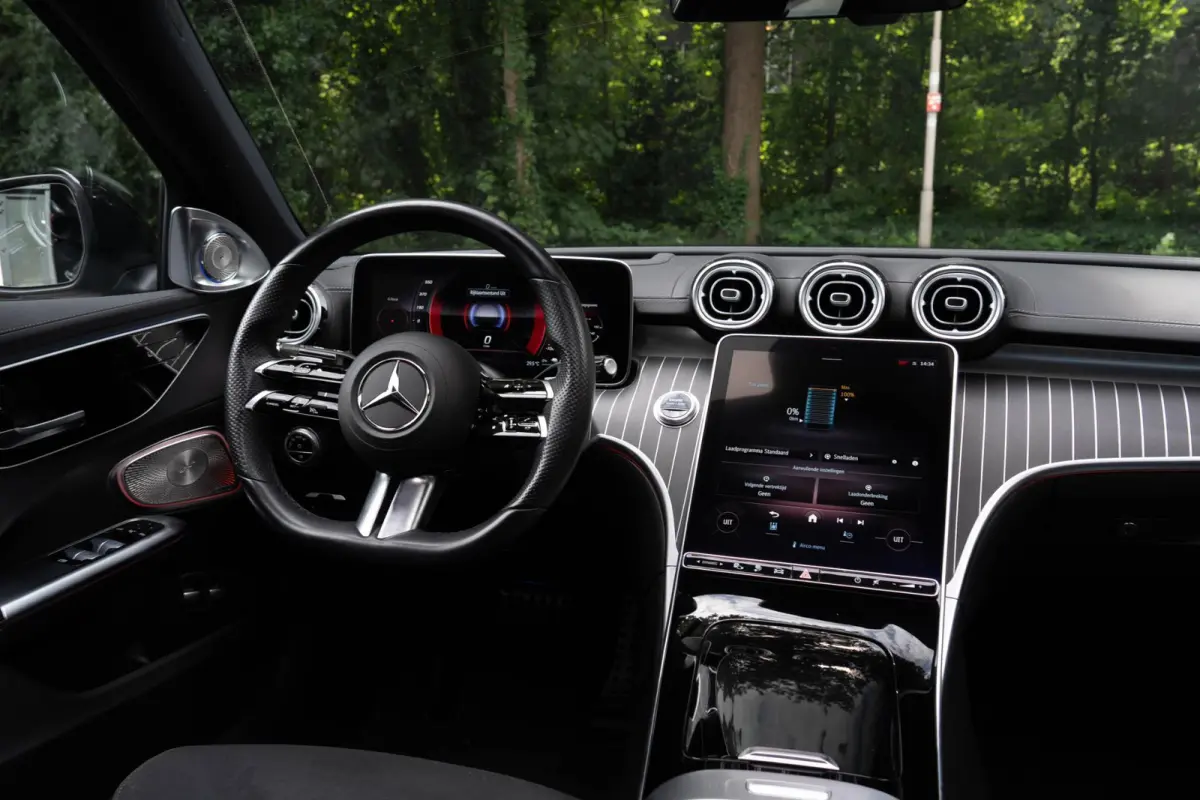 300 e AMG Line Limited | Pano | Burmester | 360 Camera | HUD