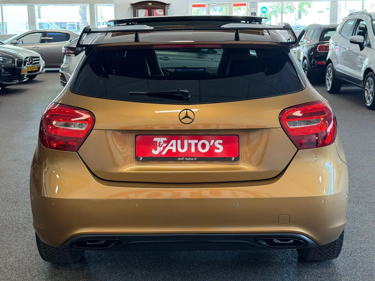 180 AMG-LINE| PANORAMA|CRUISE|NAVIGATIE|CARPLAY