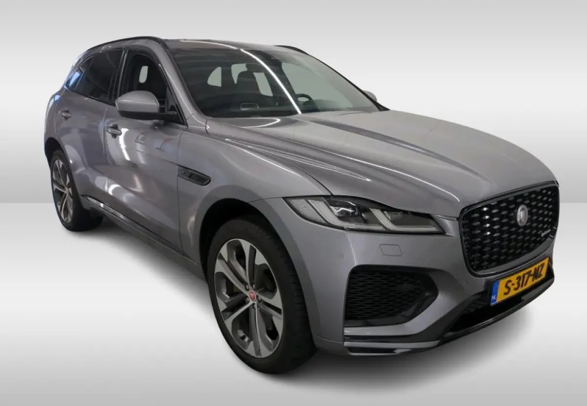 2.0 P400e PHEV AWD. R-Dynamic HSE / Panoramadak / Leder-luxe / Pdc.+Camera / Navigatie / Hot-Cold Climate Pack / Surround Sound system / Apk 03-2027