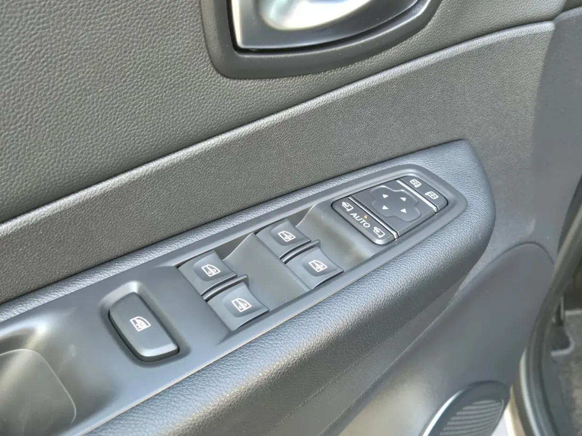0.9 TCe Intens | Navigatie | Trekhaak | Climate Control | Licht metalen velgen | Parkeersensoren + Camera