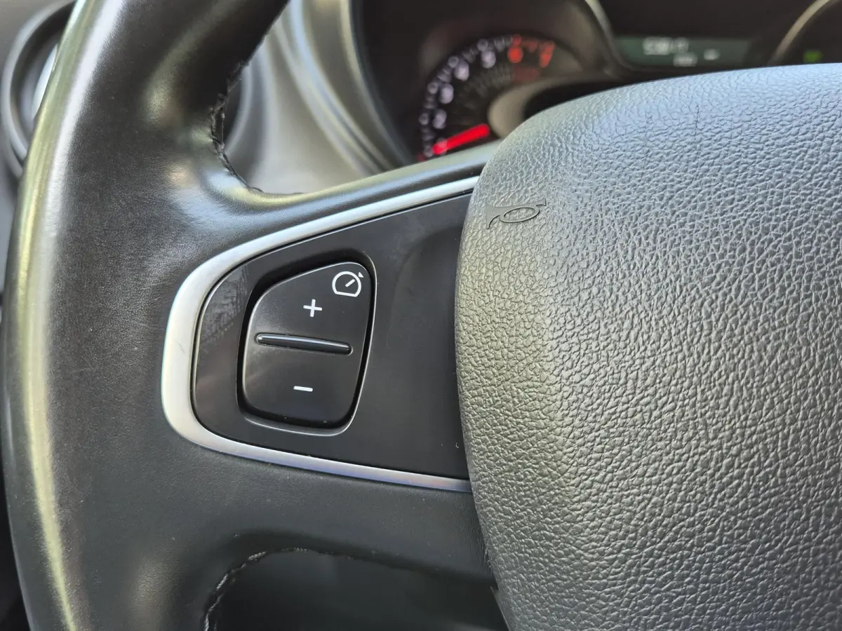 0.9 TCe Intens | Navigatie | Trekhaak | Climate Control | Licht metalen velgen | Parkeersensoren + Camera