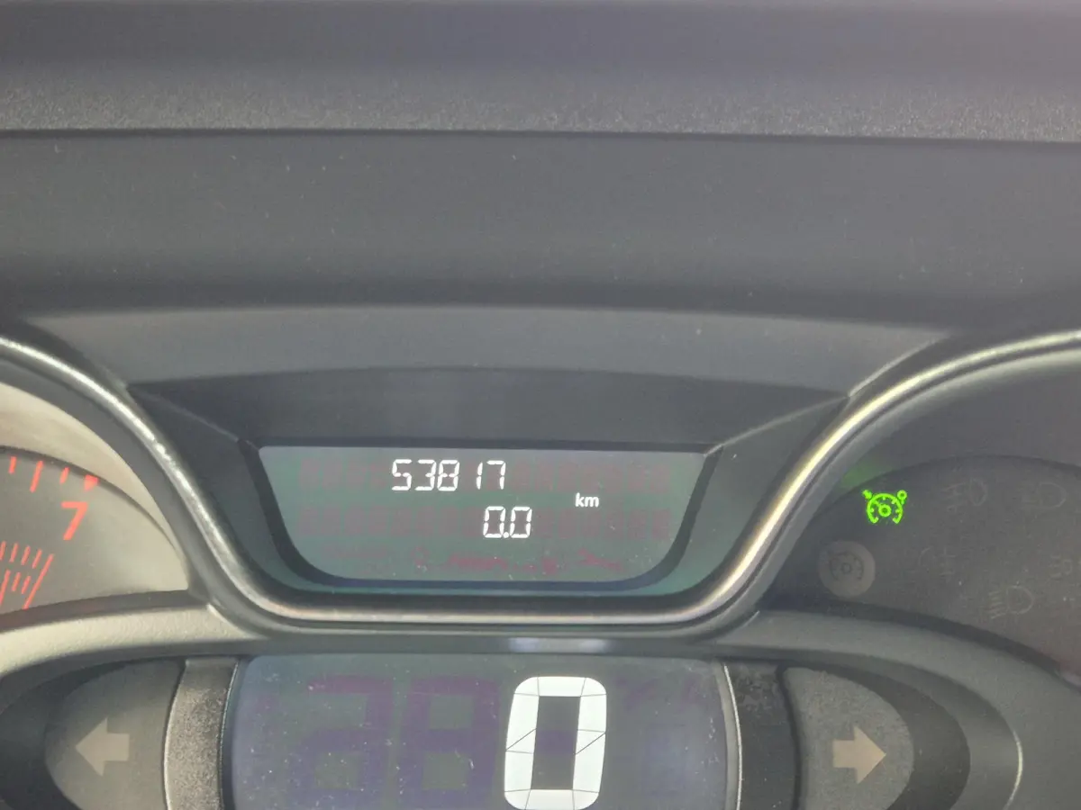 0.9 TCe Intens | Navigatie | Trekhaak | Climate Control | Licht metalen velgen | Parkeersensoren + Camera
