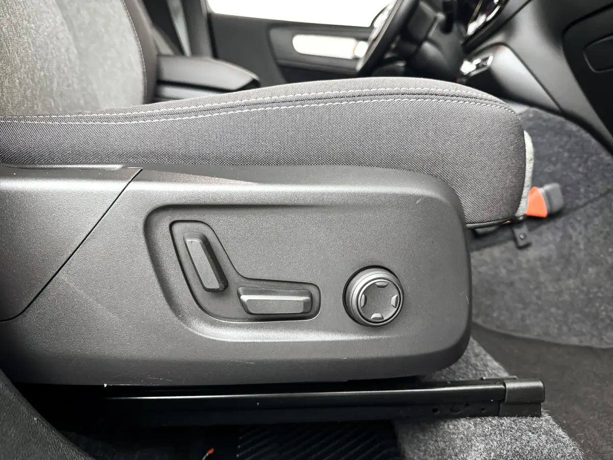 B4 Plus Dark | Parkeercamera | Harman Kardon | Stoel- en stuurverwarming | Trekhaak