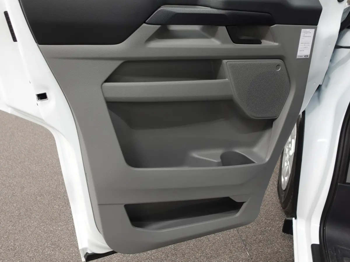 300 2.0 TDCI L2H1 Trend Nieuw Model Automaat Airco Cruise Navi PDC Camera Carplay